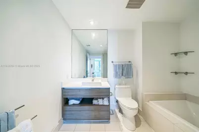 1100 S Miami Ave #1609, Miami, FL 33130 - Photo 24