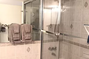 100 Golden Isles Dr, Hallandale Beach, FL 33009 - Photo 30