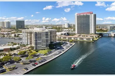 100 Golden Isles Dr #706, Hallandale Beach, FL 33009 - Photo 26