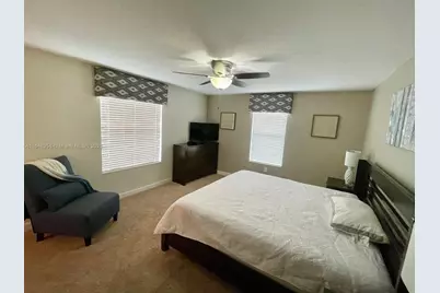 4722 Sleepy Hollow Dr, Kissimmee, FL 34746 - Photo 8