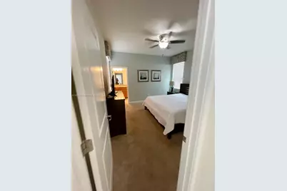 4722 Sleepy Hollow Dr, Kissimmee, FL 34746 - Photo 52