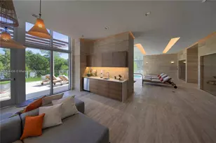 16385 Biscayne Blvd, North Miami Beach, FL 33160 - Photo 44