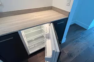 3250 NE 188th St, Aventura, FL 33180 - Photo 14