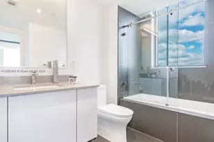 1600 NE 1st Ave, Miami, FL 33132 - Photo 12
