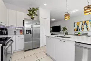 12625 NW 23rd Pl, Miami, FL 33167 - Photo 16