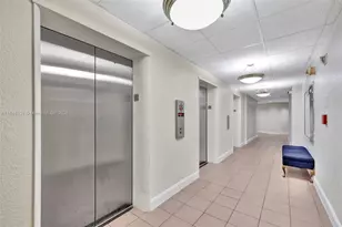 2750 NE 183rd St, Aventura, FL 33160 - Photo 24