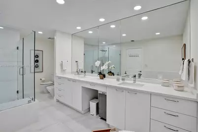 3700 Island Blvd #C206, Aventura, FL 33160 - Photo 28