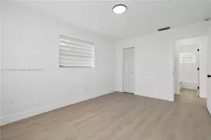 9731 NW 24th Pl, Sunrise, FL 33322 - Photo 16