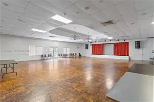 3800 S Ocean Dr, Hollywood, FL 33019 - Photo 32