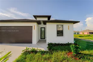 433 Rayford St, Lehigh Acres, FL 33974 - Photo 4