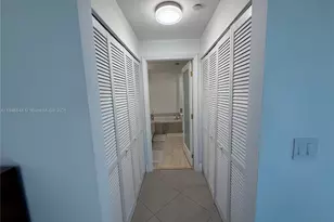 3330 NE 190th St, Aventura, FL 33180 - Photo 16