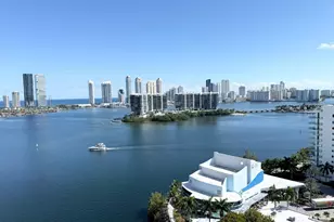 3330 NE 190th St, Aventura, FL 33180 - Photo 2