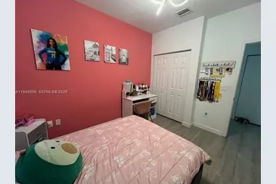 11290 NW 88th Ter, Doral, FL 33178 - Photo 12