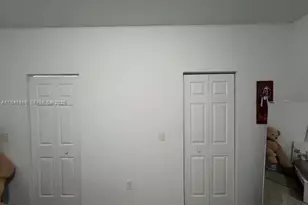 11290 NW 88th Terrace, Doral, FL 33178 - Photo 10