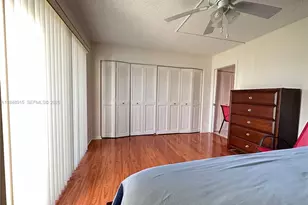 569 Fanshaw N, Boca Raton, FL 33434 - Photo 14