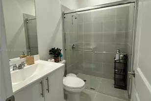 92 SE 11 Ct, Florida City, FL 33034 - Photo 18