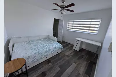 1700 NW N River Dr #704, Miami, FL 33125 - Photo 16