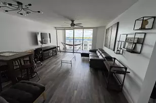 1700 NW N River Dr, Miami, FL 33125 - Photo 8
