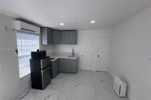 9674 NW 10th Ave, Miami, FL 33150 - Photo 10