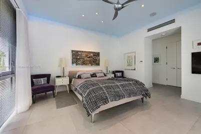 3175 Washington St, Miami, FL 33133 - Photo 32