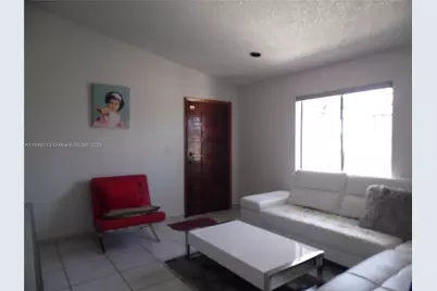 1695 W 6th Ave, Hialeah, FL 33010 - Photo 10