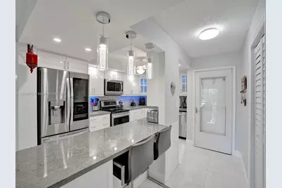 5860 NW 44th St #314, Lauderhill, FL 33319 - Photo 1