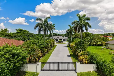 601 Ranch Rd, Weston, FL 33326 - Photo 2