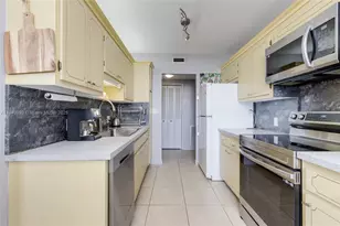 4330 Hillcrest Dr, Hollywood, FL 33021 - Photo 16