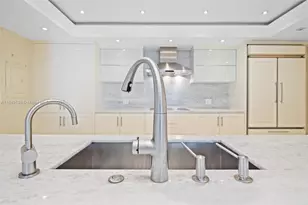 10205 Collins Ave, Bal Harbour, FL 33154 - Photo 18