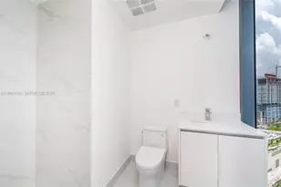 700 NE 24th St, Miami, FL 33137 - Photo 30