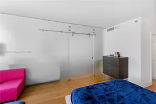 100 Lincoln Rd, Miami Beach, FL 33139 - Photo 16