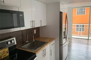 450 SW 3rd St, Miami, FL 33130 - Photo 2