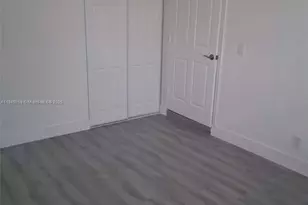 400 NE 161st St, Miami, FL 33162 - Photo 16