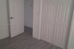 400 NE 161st St, Miami, FL 33162 - Photo 4