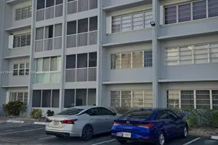 215 SE 3rd Ave, Hallandale Beach, FL 33009 - Photo 2