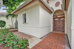 212 Citrus Trail, Boynton Beach, FL 33436 - Photo 2