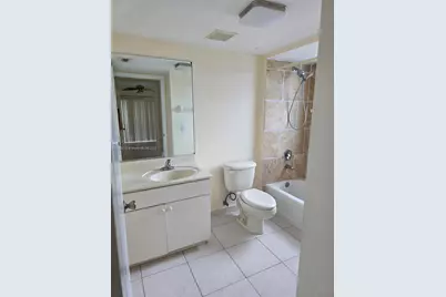 650 Palm Ave #2-B6, Hialeah, FL 33010 - Photo 10