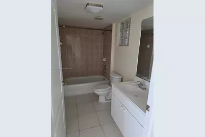 650 Palm Ave #2-B6, Hialeah, FL 33010 - Photo 12