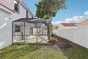 1378 SW 180th Ave, Pembroke Pines, FL 33029 - Photo 52