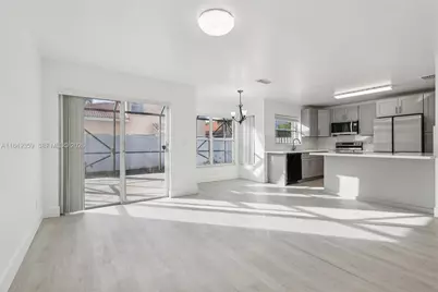 1378 SW 180th Ave, Pembroke Pines, FL 33029 - Photo 18