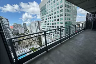690 SW 1st Ct, Miami, FL 33130 - Photo 16