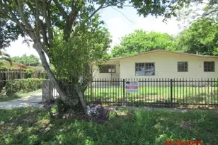 18410 NW 42nd Ave, Miami Gardens, FL 33055 - Photo 4
