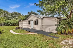 520 N 60th Way, Hollywood, FL 33024 - Photo 1