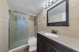 5555 Collins Ave, Miami Beach, FL 33140 - Photo 34
