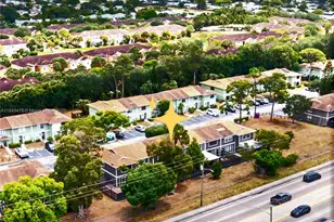 796 Hill Dr, West Palm Beach, FL 33415 - Photo 2