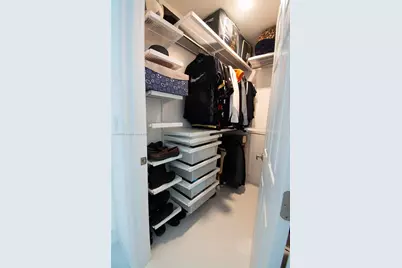 10950 NW 82nd St #405, Doral, FL 33178 - Photo 16