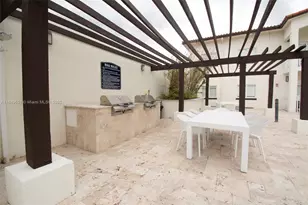 10950 NW 82nd St, Doral, FL 33178 - Photo 6