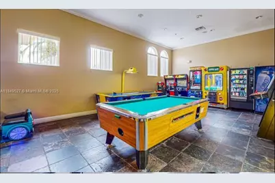 4690 Golden Beach Ct, Kissimmee, FL 34746 - Photo 38