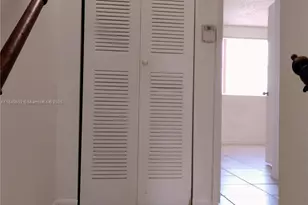 6045 NW 186th St, Hialeah, FL 33015 - Photo 10
