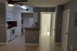 15231 SW 80th St, Miami, FL 33193 - Photo 4